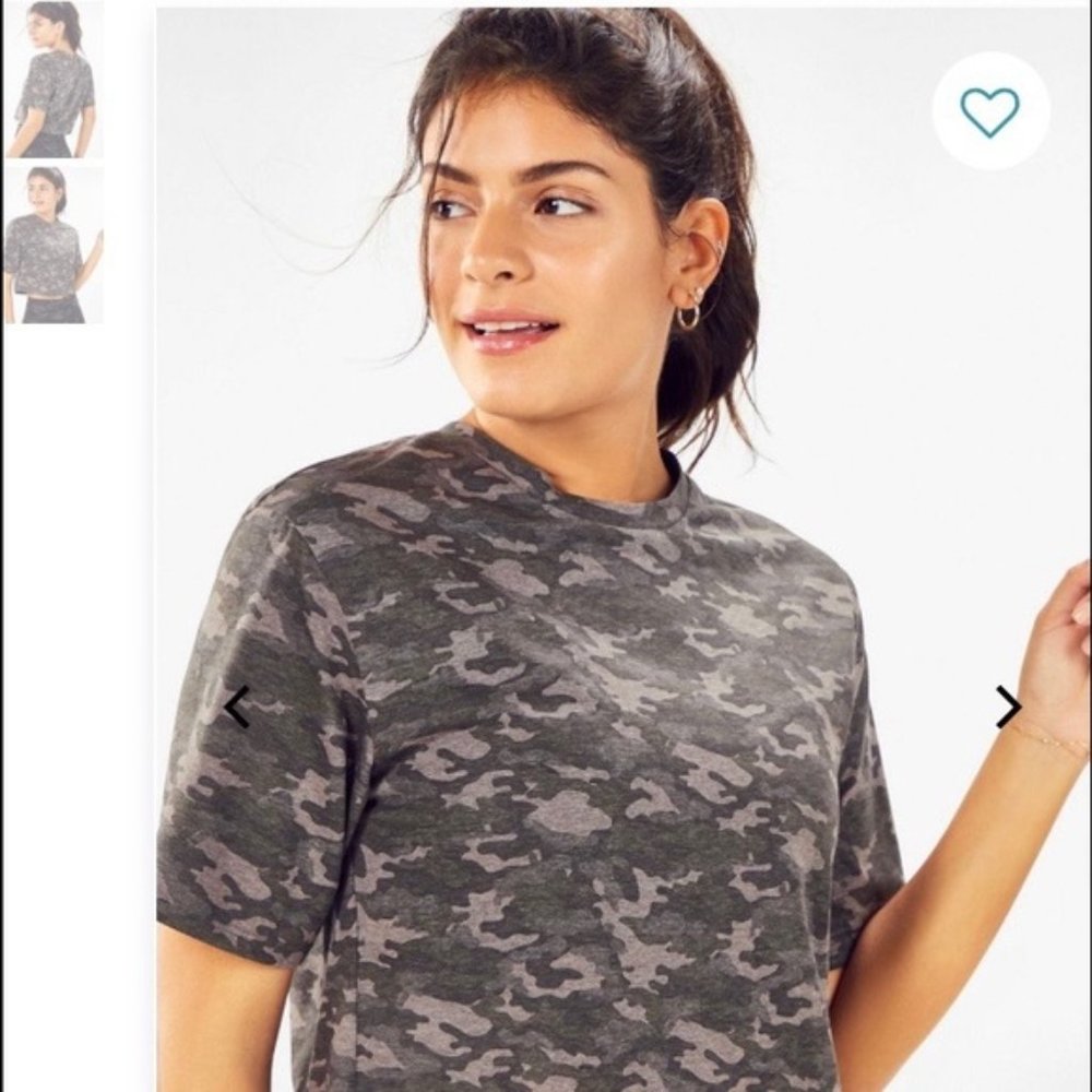 NWT Fabletics Jade Short-Sleeve Tee Boxy Tee - Picture 3 of 7